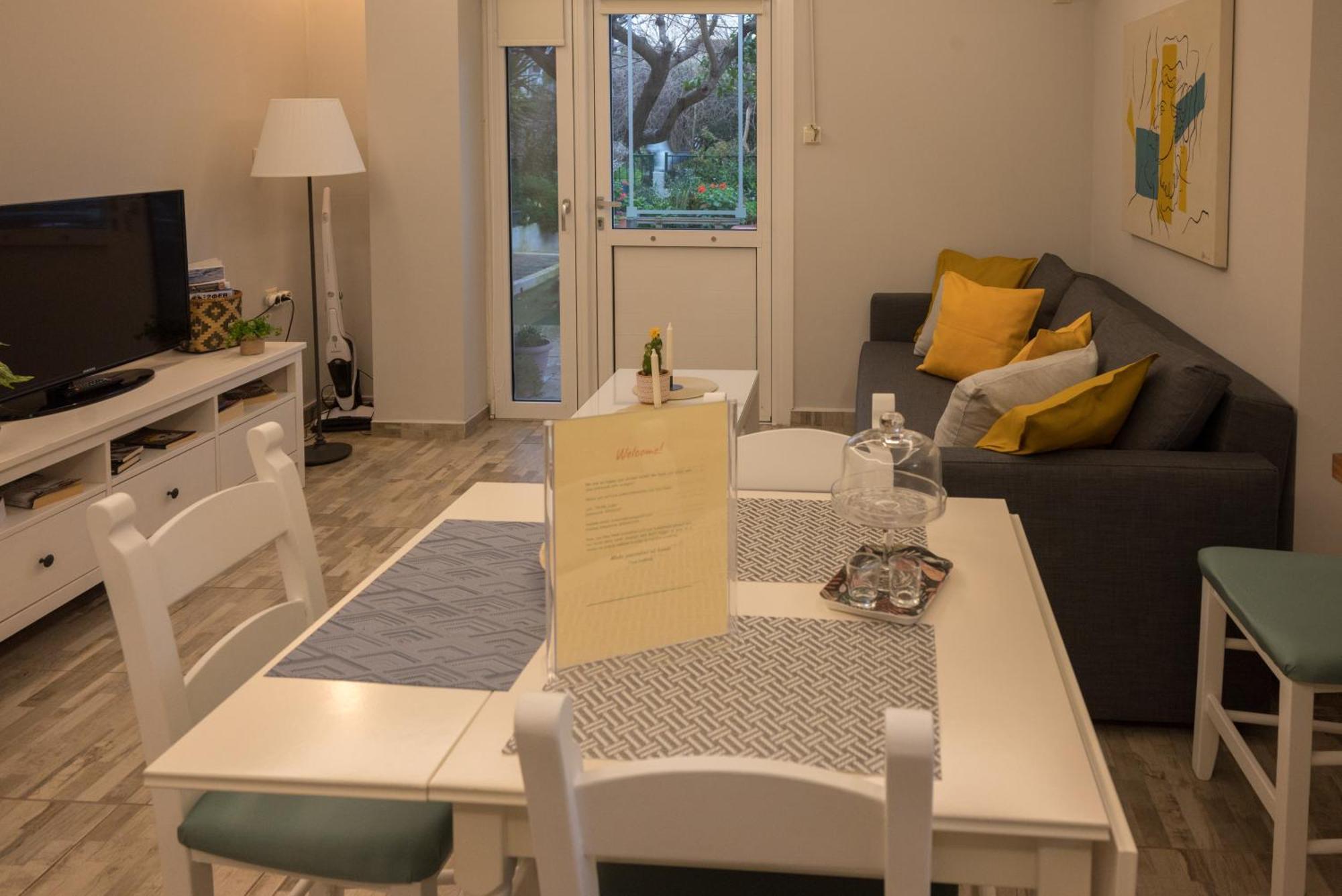 The Prickly Pear Apartment Chrissi Akti Chania Exterior foto